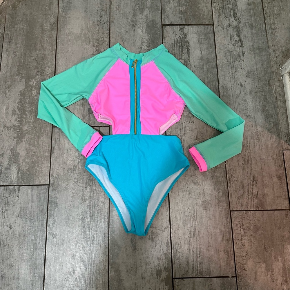 Suffer style suit